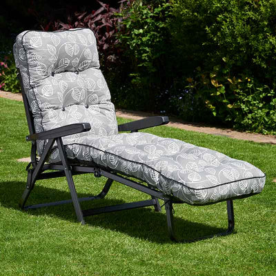 Deluxe Garden Sunbed (pattern options available)