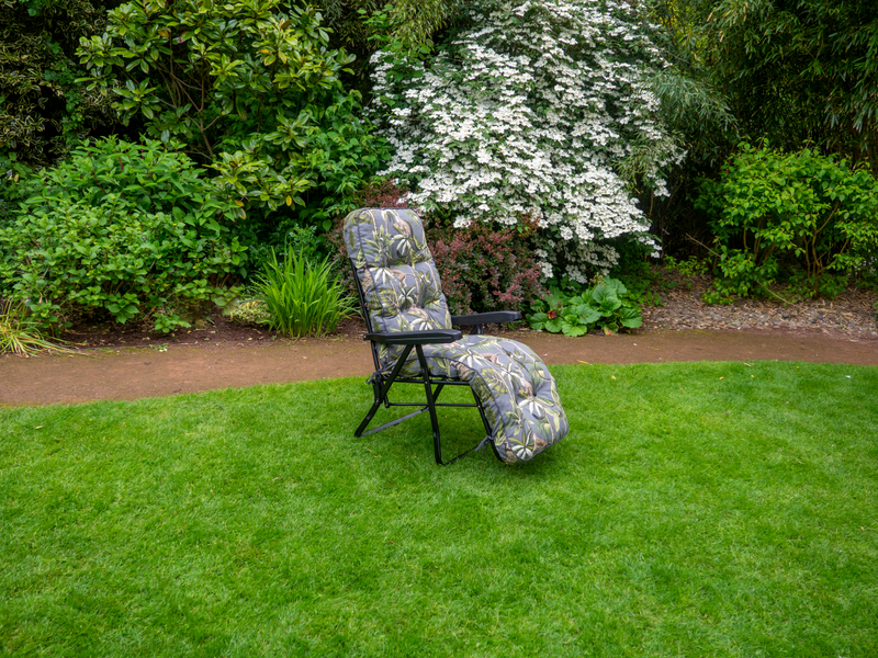 Deluxe Garden Relaxer REPLACEMENT CUSHION ONLY  (pattern options available)